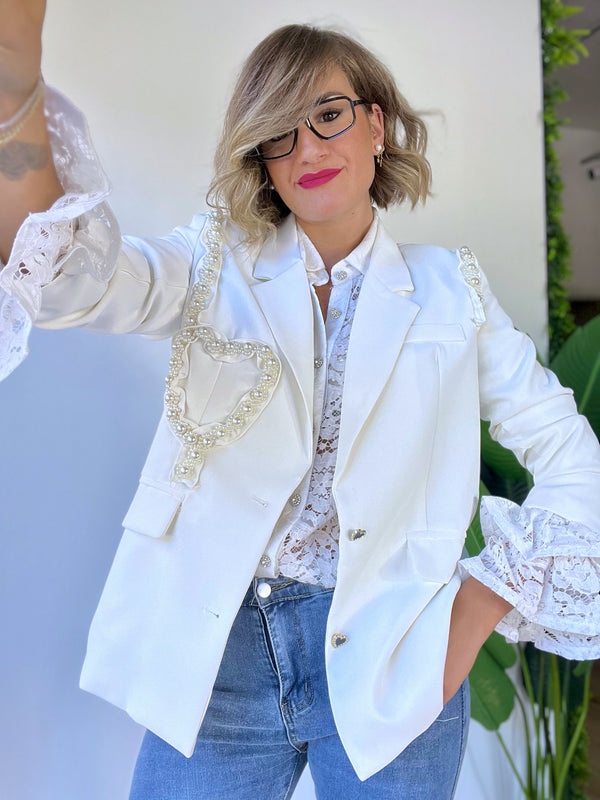 Blazer bianco con perle