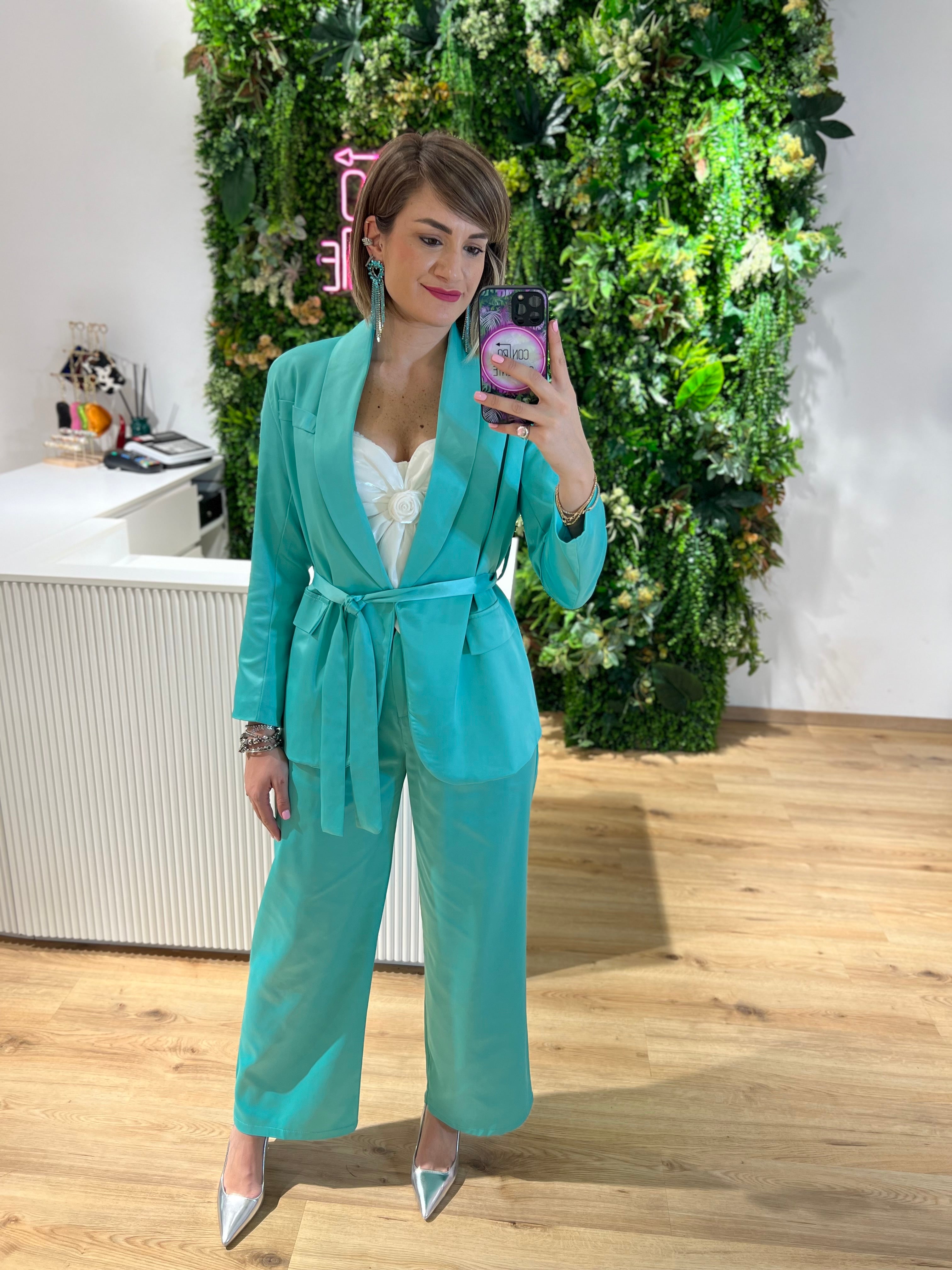 Tailleur in raso giacca kimono