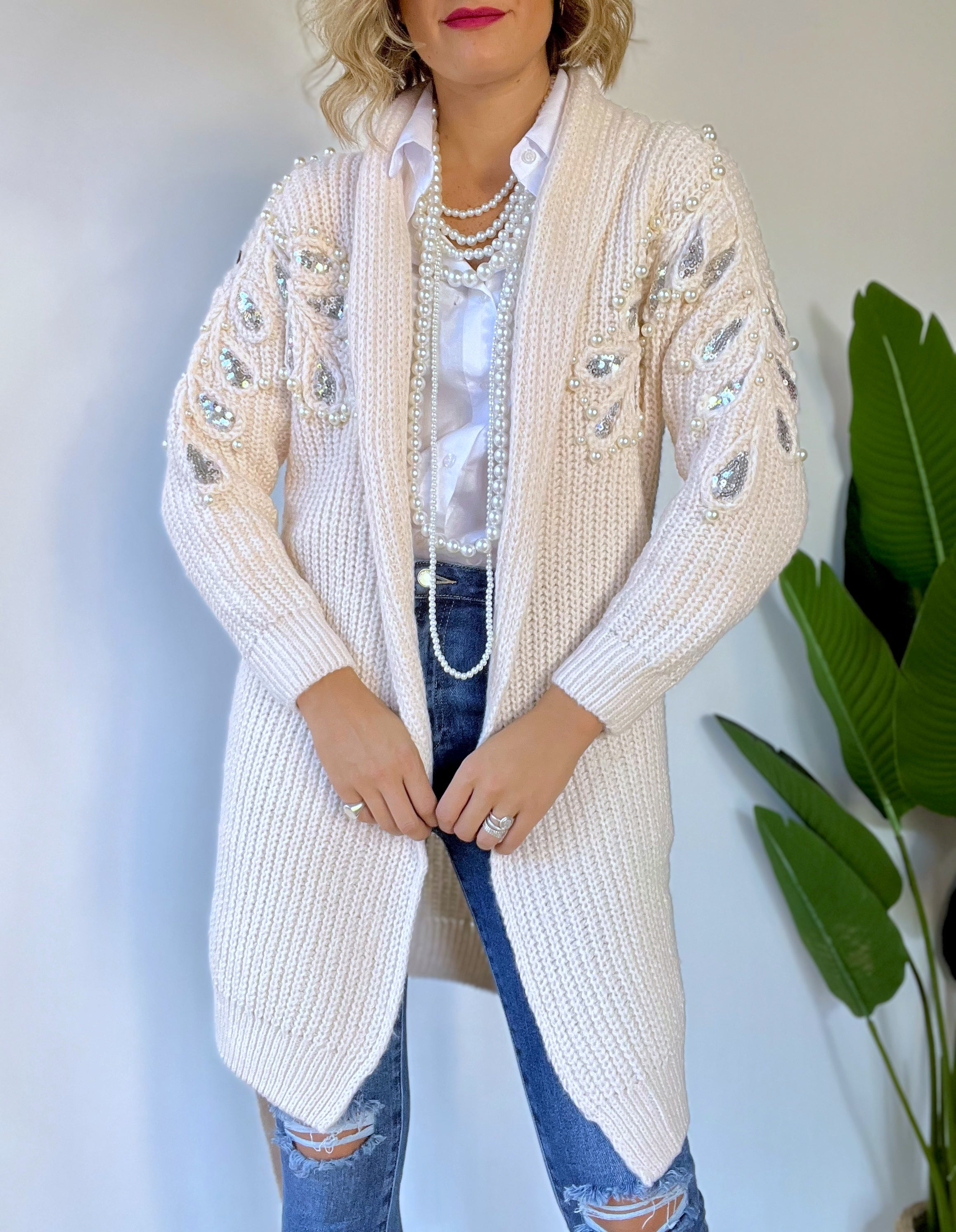 Cardigan lungo con applicazioni